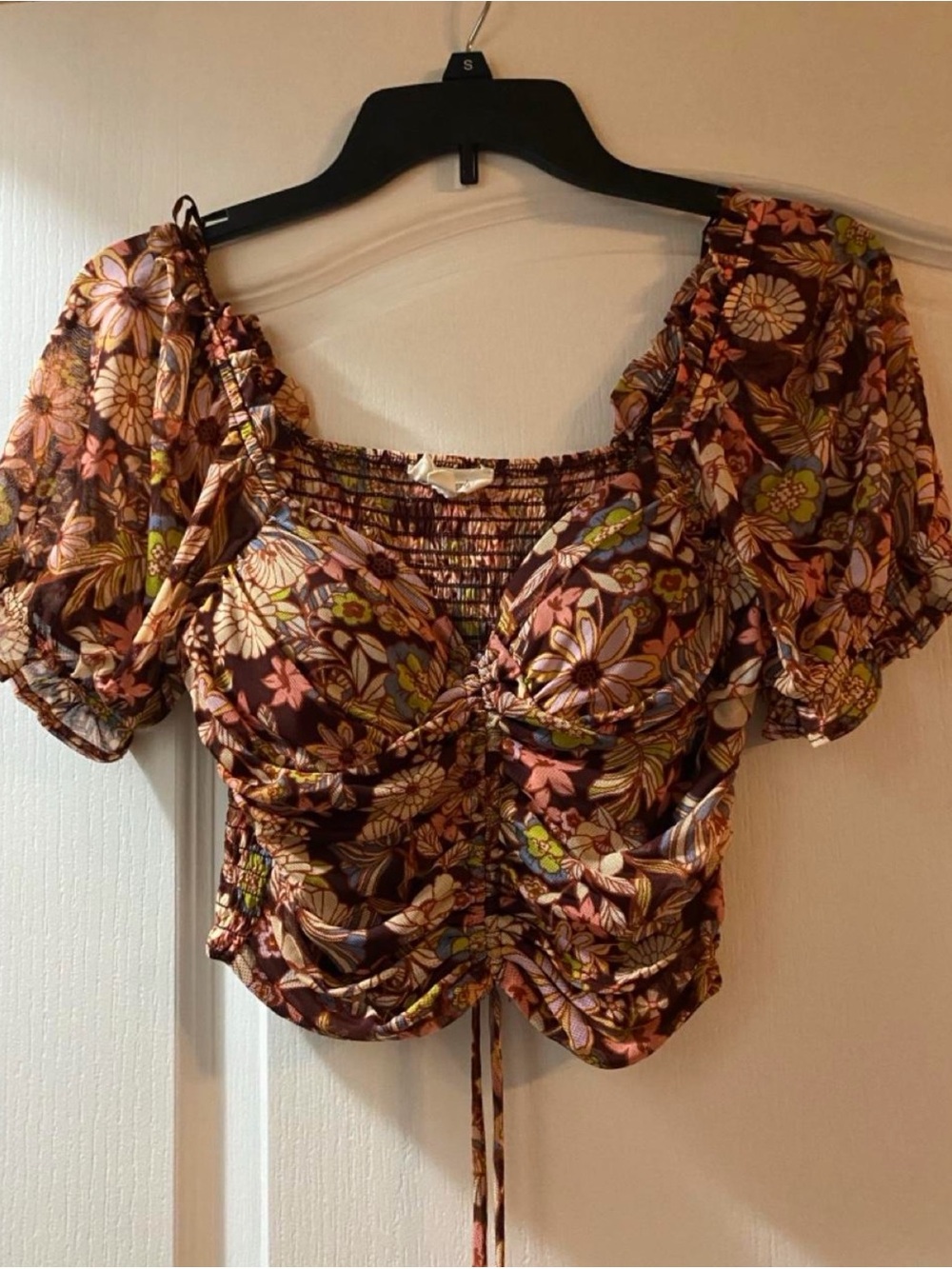 meraki Brown Floral Puff-Sleeve Ruching Crop Top